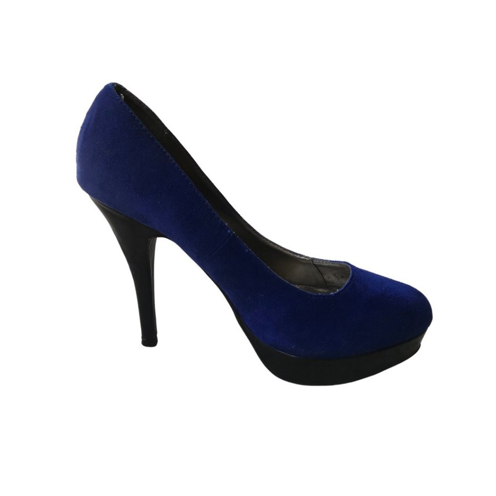Blue Suede Pumps